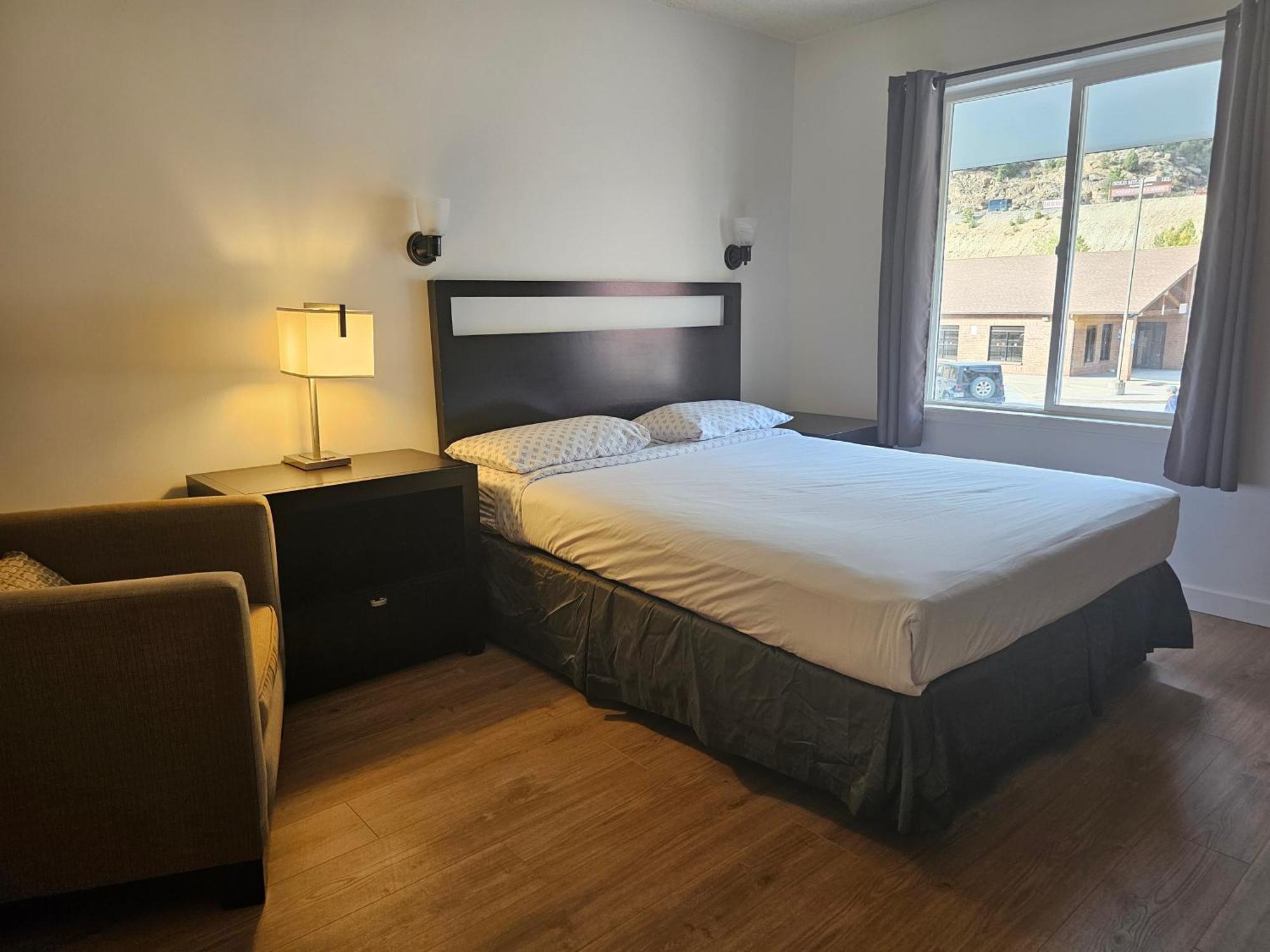 H&H Motor Lodge Idaho Springs Eksteriør billede